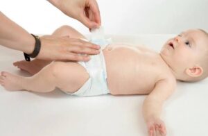 ماذا افعل بعد سقوط سرة المولود