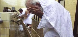 الوضوء للميت